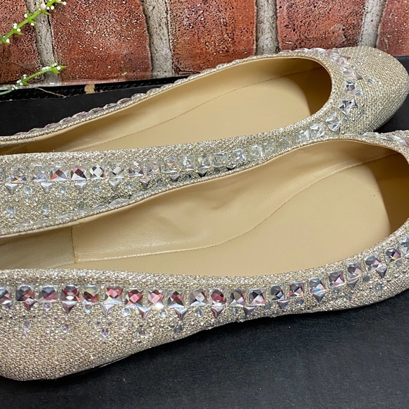 BCBGeneration Arminah Flats - Picture 8 of 9